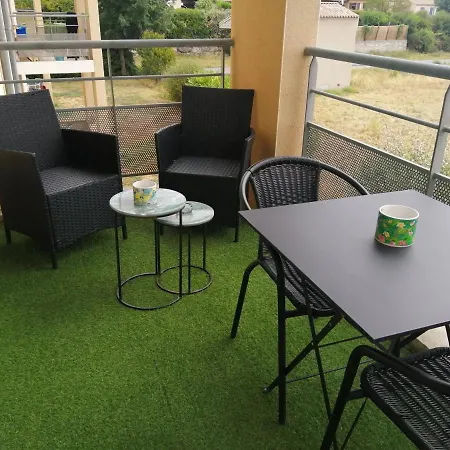 Le Cocon De Marie,piscine, Balcon, Parking Gratuit, Baignoire アパート
