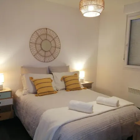 Le Cocon De Marie,piscine, Balcon, Parking Gratuit, Baignoire Apartamento